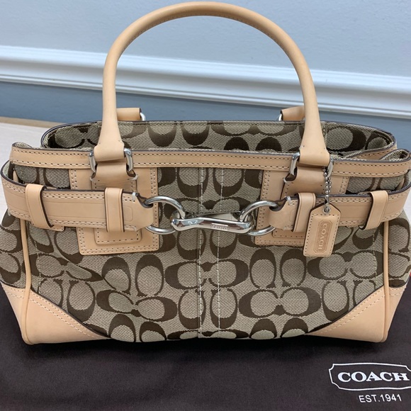 Coach Handbags - Coach Signature Hampton Tote Jacquard/Leather